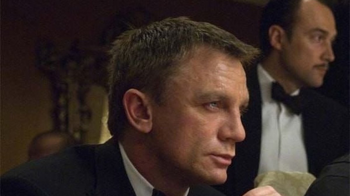 When Billion-Dollar Whales Move: How to Read Institutional Positioning on Bitcoin and Ethereum