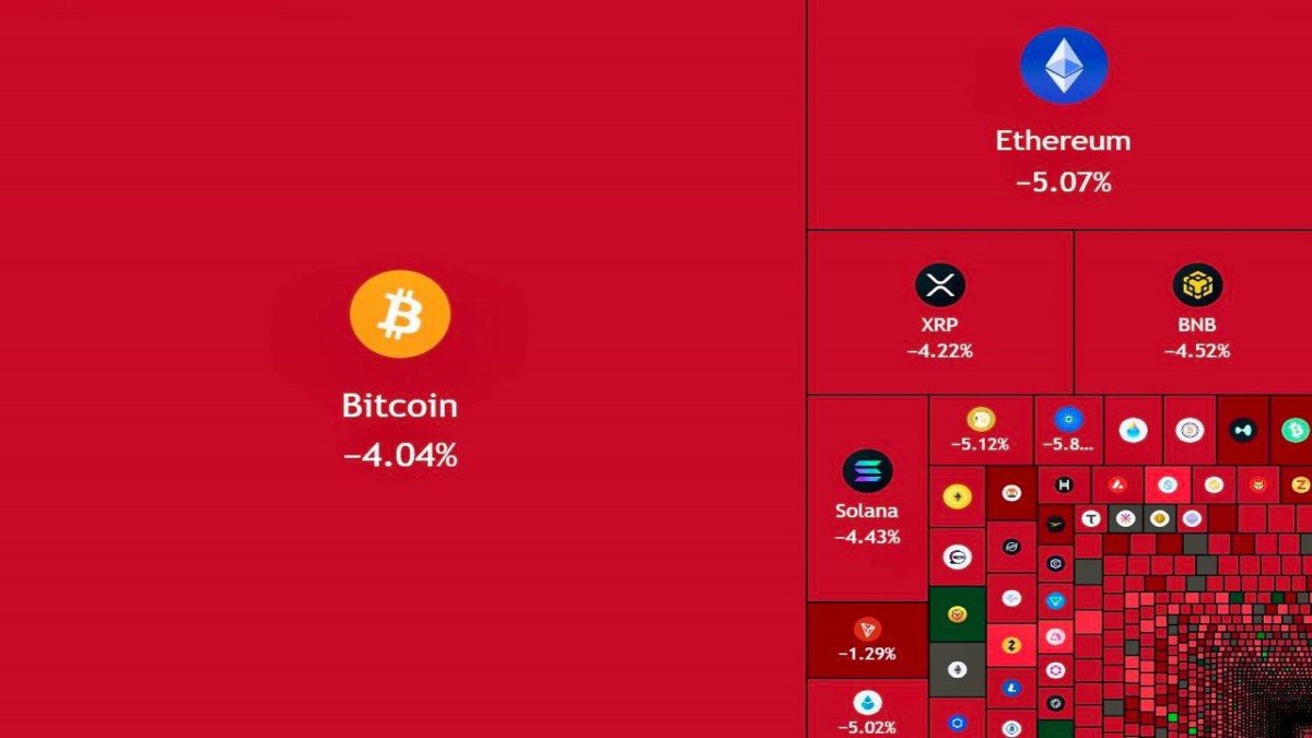 Bitcoin Ends a Brutal November: What a 17% Red Month Means for December