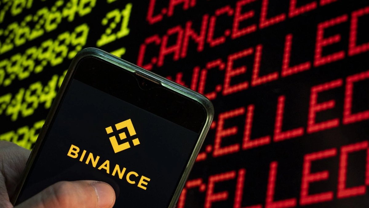 #DeleteBinance Trend, Reported Outflows, and Binances Compensation Plan — What It Means for CEX Trust