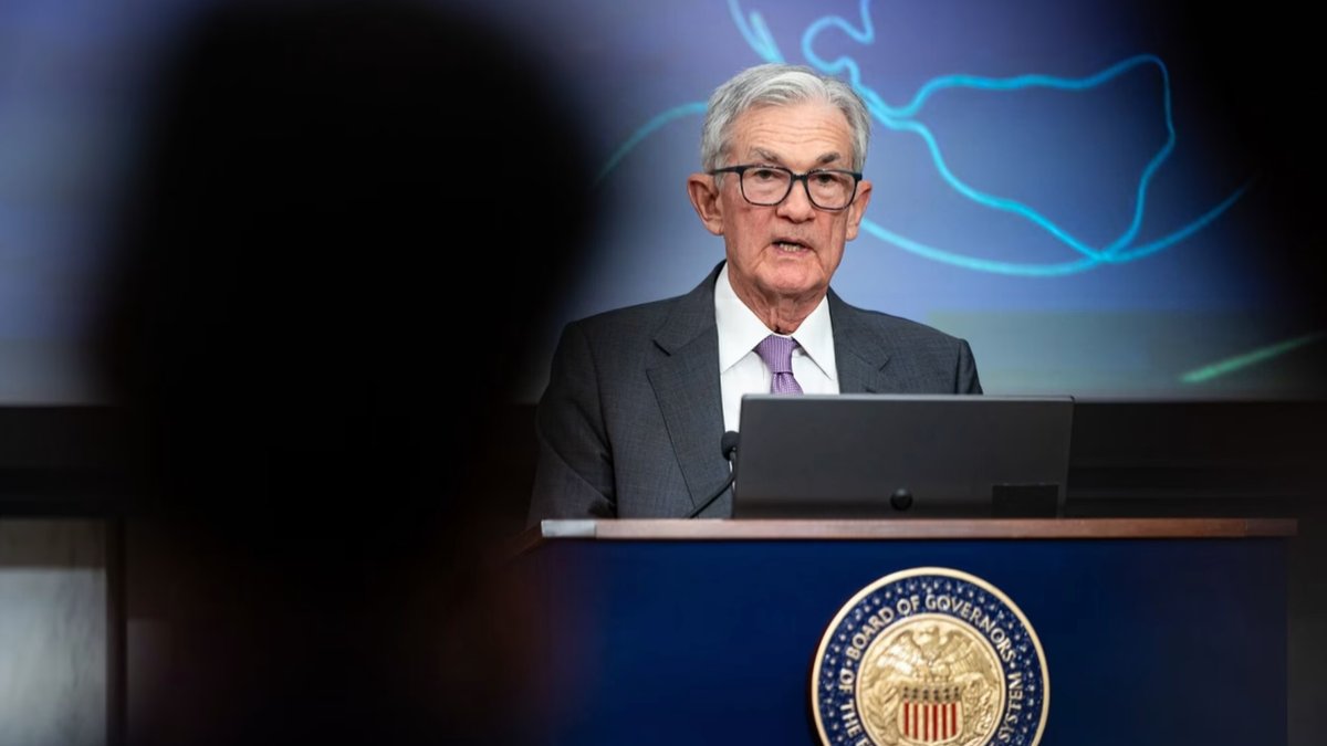 FOMC Minutes Set to Clarify the Rate-Cut Path — Even as a Lengthy Shutdown Clouds the Outlook