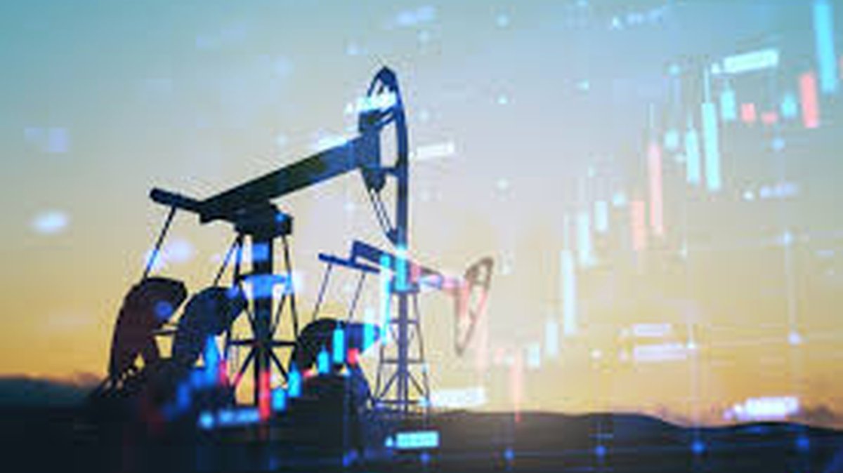 Oil Prices Climb Amid Supply Tightness