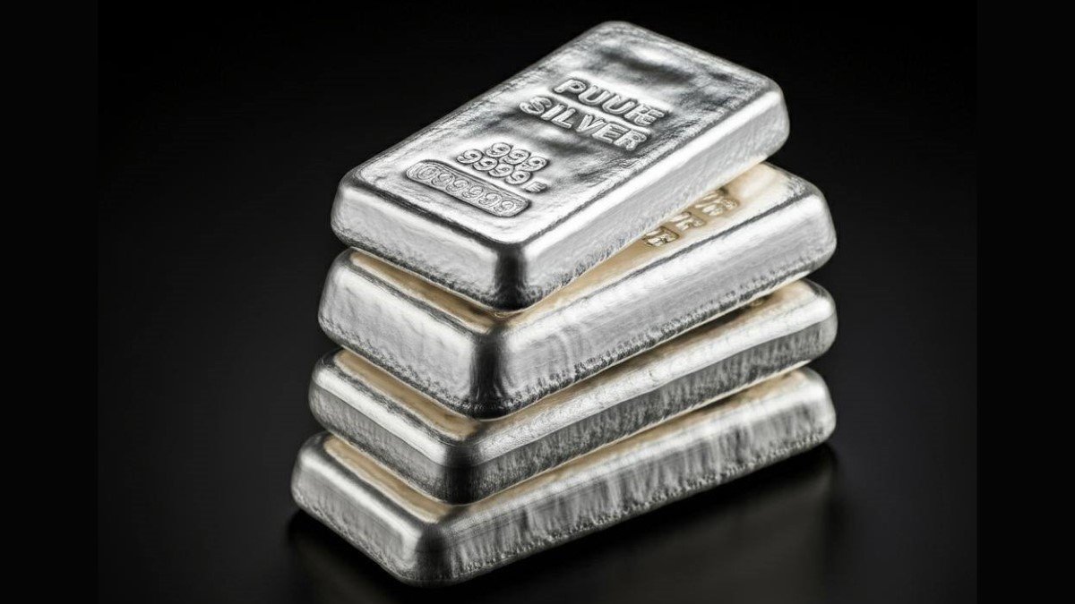 Tokenized Silver’s Breakout Moment: What the On-Chain Metals Boom Really Means